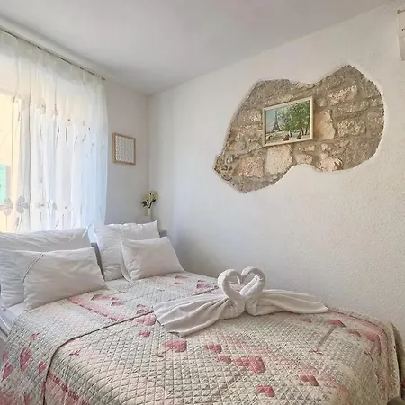 Deluxe Afrodita Apartment